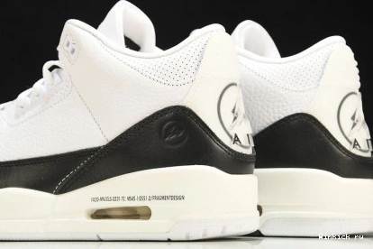 AIR 3 JORDAN FRAGMENT BLACK WHITE 0903